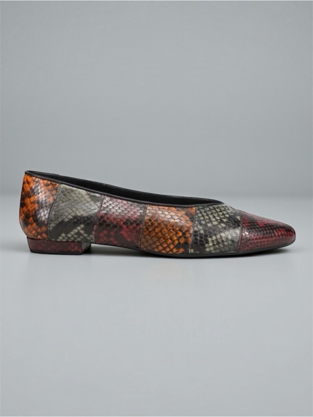 VANELi “Gaura” Leather Snakeskin Pointed Toe Flats Women’s Size 5 1/2